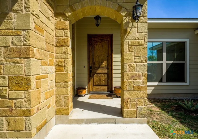 Photo 4 of Single family home for sale at 114 Norwood Dr, Granite Shoals, TX 78654 | MLS# 608177 | Listing updated on 2026-03-23