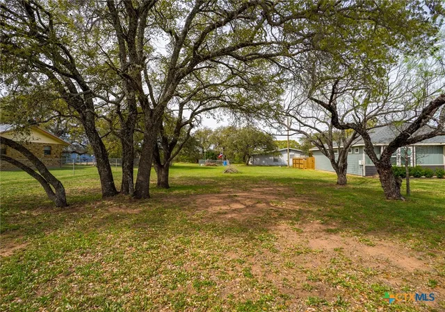 Homes for sale in Kingsland, TX | 3625 Sagebrush Trl, Kingsland, TX 78639 | MLS# 608189