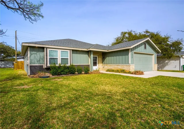 Homes for sale in Kingsland, TX | 3625 Sagebrush Trl, Kingsland, TX 78639 | MLS# 608189
