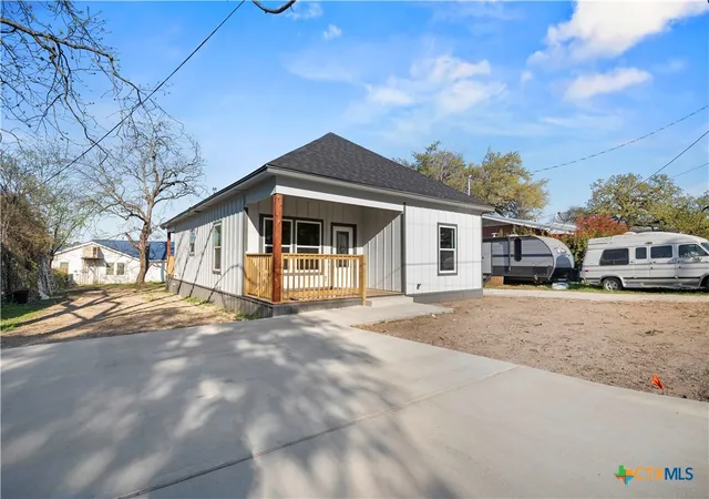 1st image of 214 Spindletop St, Gatesville, TX 76528 | MLS# 608101
