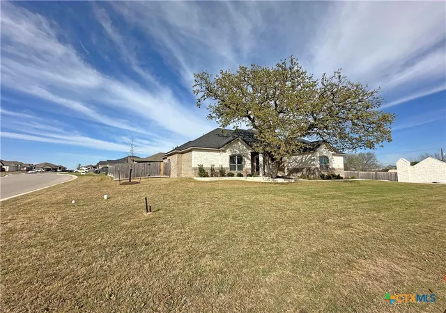 2nd image of 406 Eagle Heights Dr, Salado, TX 76571 | MLS# 608250