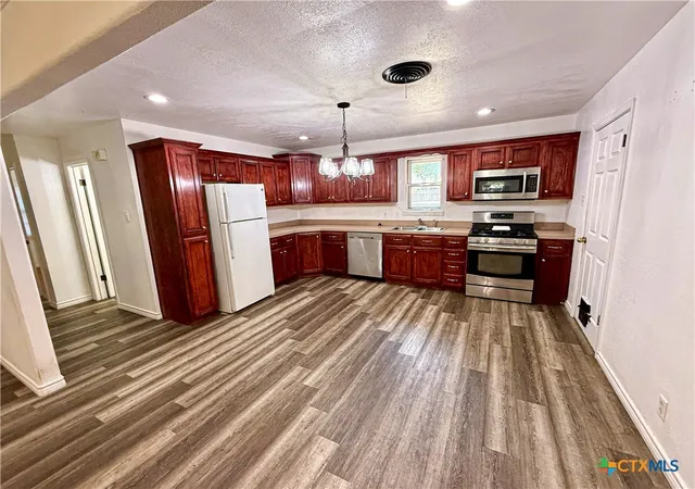 Homes for sale in Gatesville, TX | 1504 Bridge St, Gatesville, TX 76528 | MLS# 608359