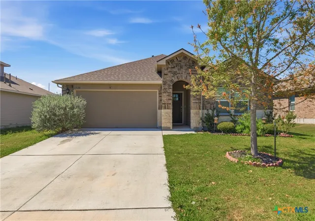 Photo 2 of Sale Pending at 1328 Almond Crk, Seguin, TX 78155 | MLS# 606094 | Listing updated on 2026-09-17