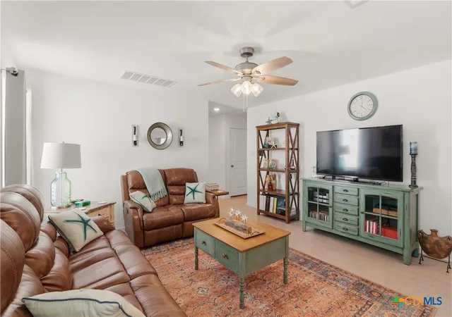 3rd image of 325 Alta Vista Ter, Seguin, TX 78155 | MLS# 608495