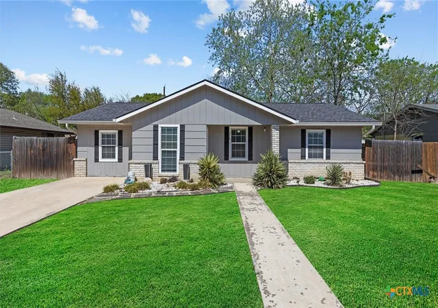 1st image of 236 Glenbrook Dr, New Braunfels, TX 78130 | MLS# 608094