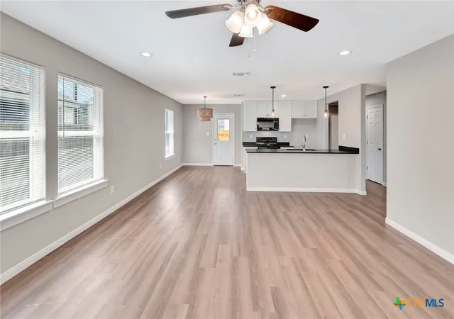 Photo 3 of Sale Pending at 112 Missy Ln, Victoria, TX 77901 | MLS# 608159 | Listing updated on 2026-07-20
