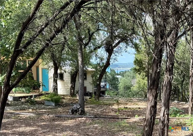 3rd image of 1268 W Lakeside Dr, Canyon Lake, TX 78133 | MLS# 608417