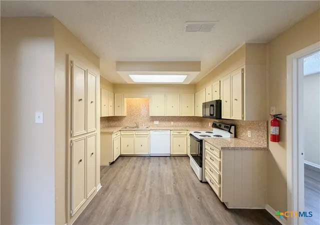 5th image of 3806 Shallowford Rd, Temple, TX 76502 | MLS# 608549