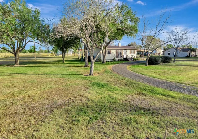 2nd image of 293 County Road 406, Edna, TX 77957 | MLS# 608562
