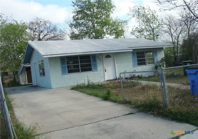 Homes for sale in Seguin, TX | 602 Silva St, Seguin, TX 78155 | MLS# 608002