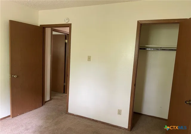 Photo 10 of Single family home for sale at 1705 Dickens Dr, Killeen, TX 76543 | MLS# 608618 | Listing updated on 2026-07-17