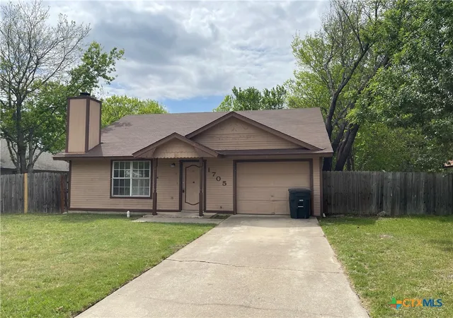 Photo 1 of Single family home for sale at 1705 Dickens Dr, Killeen, TX 76543 | MLS# 608618 | Listing updated on 2026-07-17
