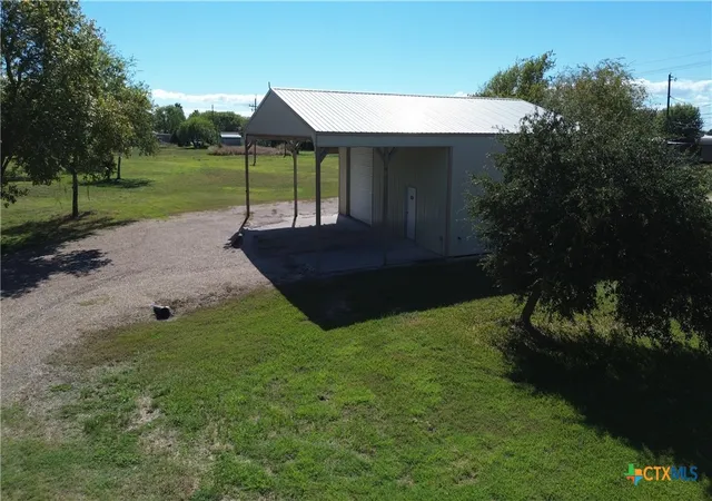 3rd image of 407 W Oakland Ave, Seadrift, TX 77983 | MLS# 608798