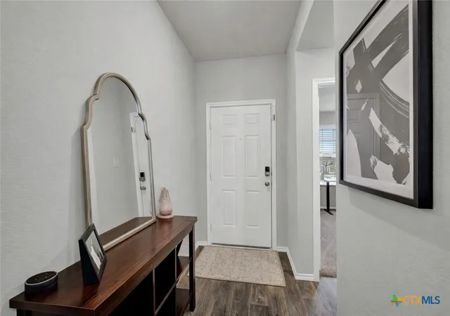 2nd image of 204 Whipporwill Ln, San Marcos, TX 78666 | MLS# 608685