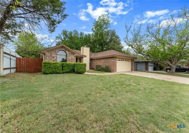 3rd image of 2504 Lazy Ridge Dr, Killeen, TX 76543 | MLS# 608843