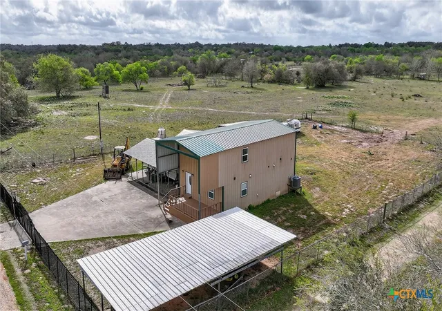 Photo 4 of Single family home for sale at 617 Bartlett, Victoria, TX 77905 | MLS# 607242 | Listing updated on 2026-05-19