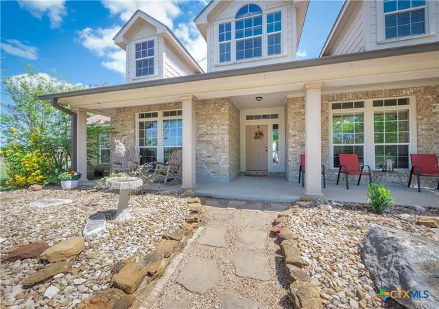 Photo 3 of Single family home for sale at 1281 Private Rd 7037, Lexington, TX 78947 | MLS# 608723 | Listing updated on 2026-09-30