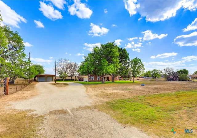 Homes for sale in Poth, TX | 8416 Fm 541, Poth, TX 78160 | MLS# 608988