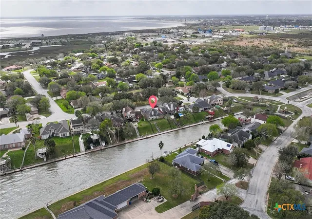 5th image of 123 E Harbor Dr, Port Lavaca, TX 77979 | MLS# 607690