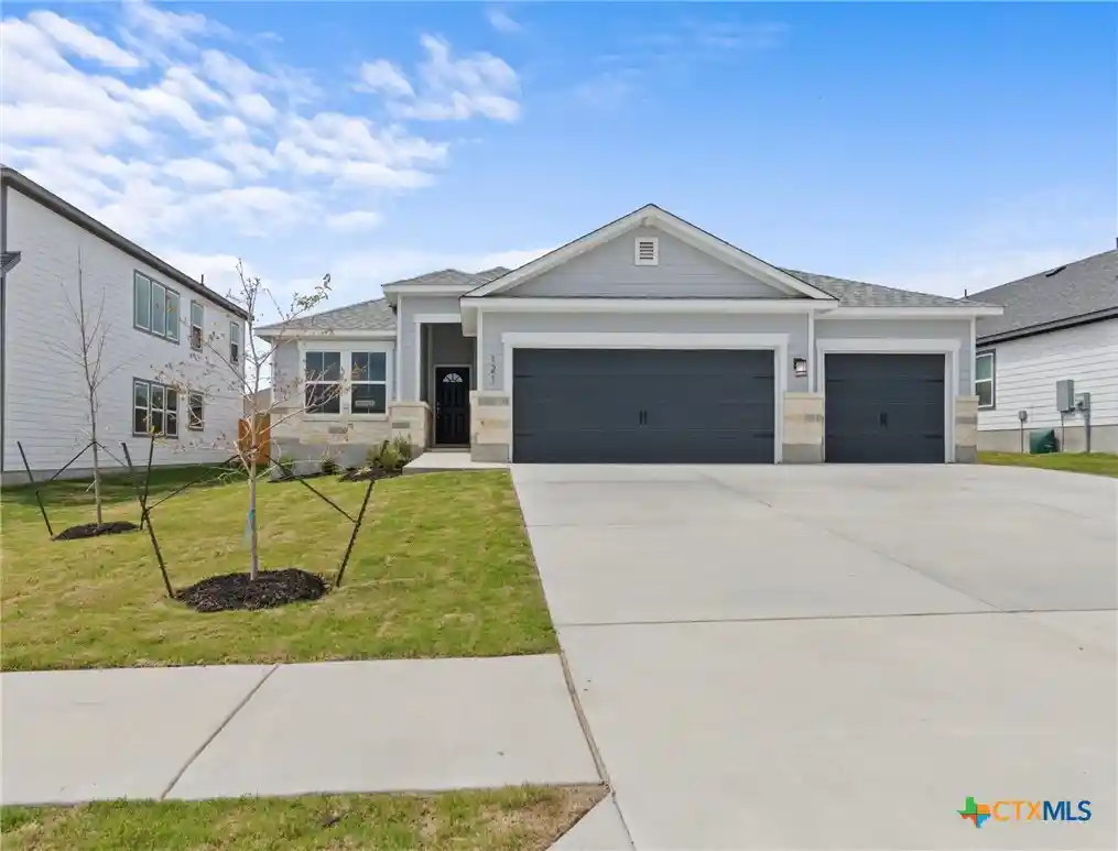 Photo 1 of Single family home for sale at 121 Andrew Dr, Killeen, TX 76542 | MLS# 608015 | Listing updated on 2026-10-19