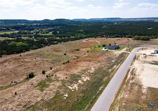 3rd image of 1133 Holden Loop, Copperas Cove, TX 76522 | MLS# 609118