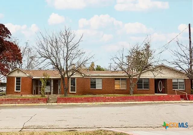 Photo 1 of Single family home for sale at 111 S 33rd Street, Temple, TX 76504 | MLS# 609192 | Listing updated on 2026-07-24