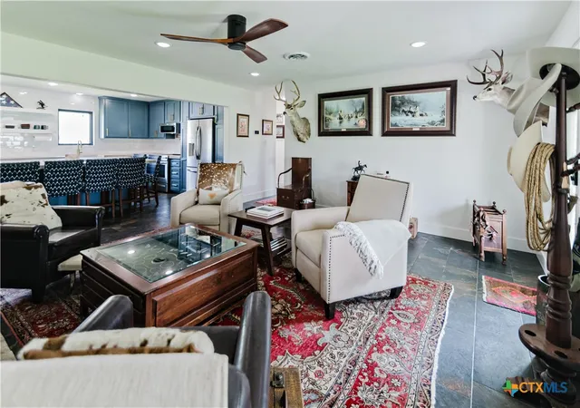 Homes for sale in Cuero, TX | 522 Mulberry Rd, Cuero, TX 77954 | MLS# 609191
