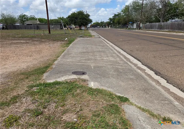 Photo 4 of Land for sale at 3205 Callis, Victoria, TX 77901 | MLS# 609288 | Listing updated on 2026-04-02