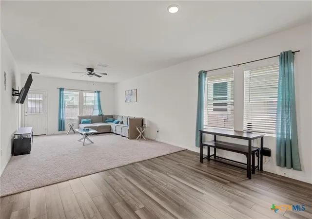 Photo 4 of Single family home for sale at 121 Sudden Impact Dr, Jarrell, TX 76537 | MLS# 609323 | Listing updated on 2026-07-28