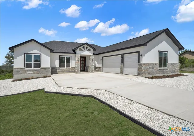 3rd image of 1585 Private Road 2771, Mico, TX 78056 | MLS# 609416