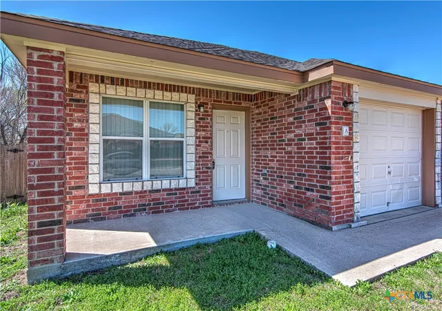 Photo 3 of Multi family home for sale at 4202 Elms Run Cir, Killeen, TX 76542 | MLS# 609189 | Listing updated on 2026-04-03
