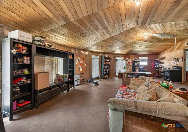 5th image of 21500 Firefly Rd, Florence, TX 76527 | MLS# 608292
