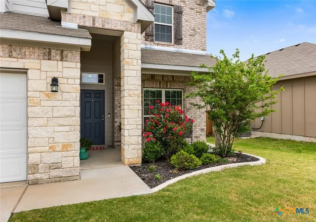 Photo 3 of Single family home for sale at 1451 Paddle Crk Ln, Temple, TX 76502 | MLS# 609300 | Listing updated on 2026-10-05