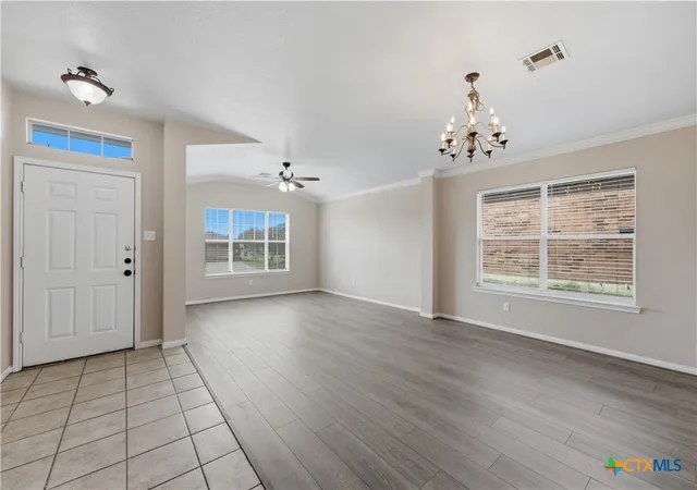 Photo 3 of Single family home for sale at 713 Bighorn Dr, Harker Heights, TX 76548 | MLS# 608718 | Listing updated on 2026-09-30
