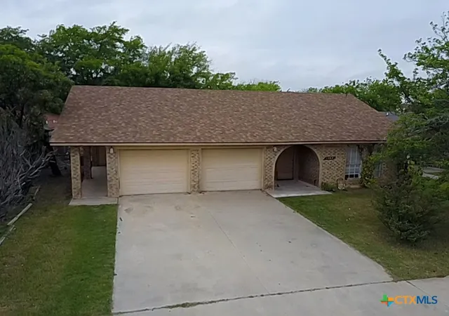 Photo 1 of Multi family home for sale at 1207 Wales Dr, Killeen, TX 76549 | MLS# 609581 | Listing updated on 2026-07-20