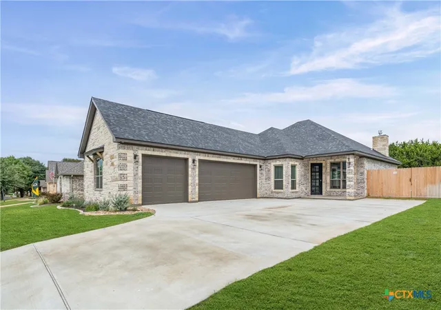 Photo 3 of Single family home for sale at 4315 Sunflower Ln, Temple, TX 76502 | MLS# 609610 | Listing updated on 2026-10-06