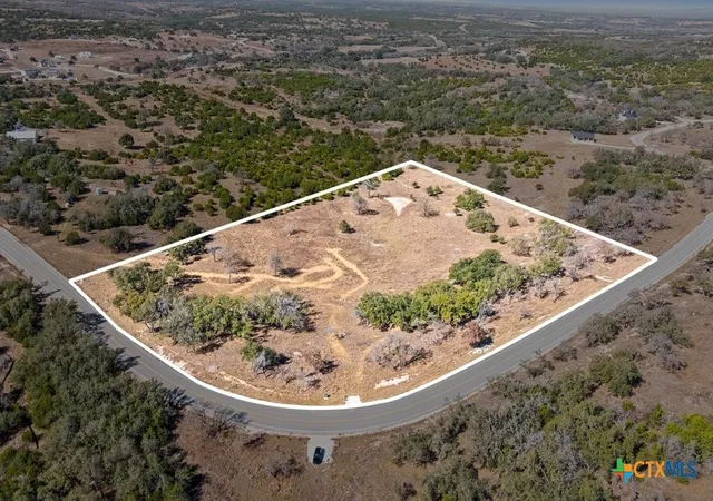 2nd image of 529 Skyline Dr, Blanco, TX 78606 | MLS# 609396