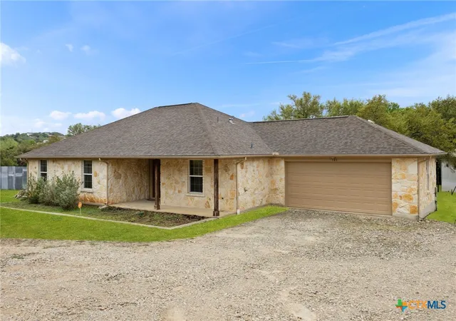 Photo 44 of Single family home for sale at 101 Queen Anne Cir, Canyon Lake, TX 78133 | MLS# 609591 | Listing updated on 2026-06-12