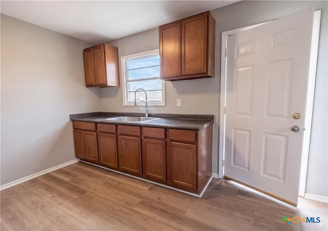 4th image of 810 Attas Ave, Killeen, TX 76541 | MLS# 609244