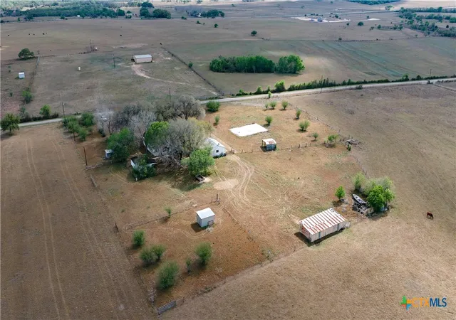 Homes for sale in Yoakum, TX | 670 Thiele Rd, Yoakum, TX 77995 | MLS# 608911