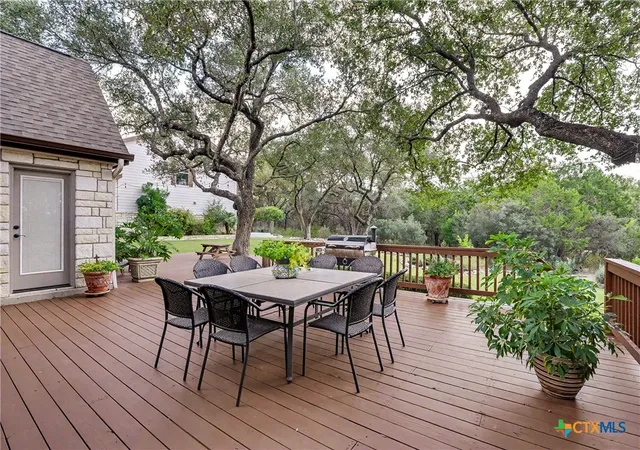 5th image of 154 Quarry Pt, New Braunfels, TX 78132 | MLS# 607408