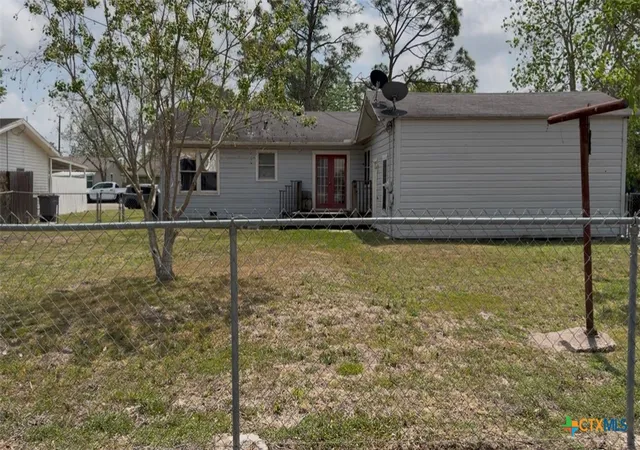 4th image of 1902 Navidad St, Victoria, TX 77901 | MLS# 609726