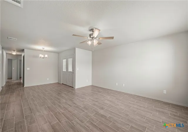 2nd image of 119 Cameron Dr, Copperas Cove, TX 76522 | MLS# 609814