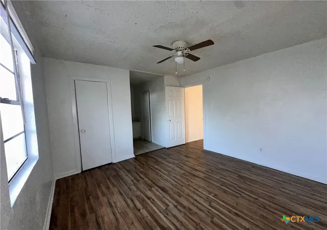 13th image of 405 W Avenue E Br, Killeen, TX 76541 | MLS# 609787