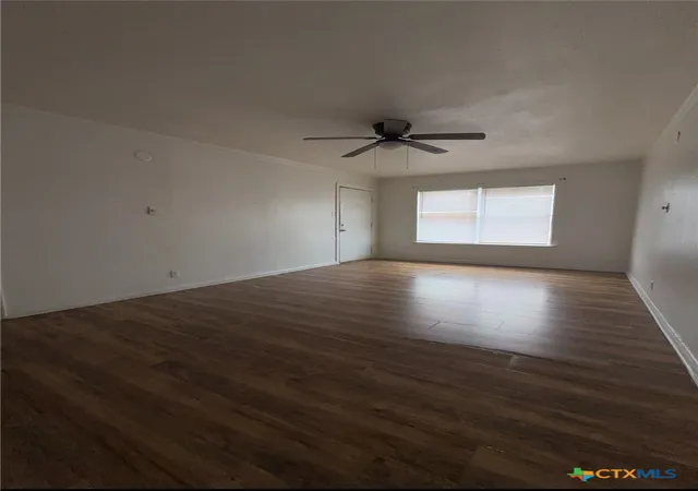 3rd image of 405 W Avenue E Br, Killeen, TX 76541 | MLS# 609787