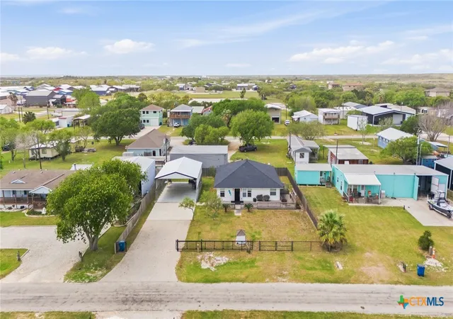 2nd image of 77 Carrie St, Port O'connor, TX 77982 | MLS# 609850