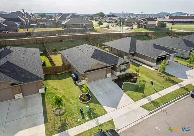Homes for sale in Copperas Cove, TX | 1719 E Dryden Ave, Copperas Cove, TX 76522 | MLS# 608653