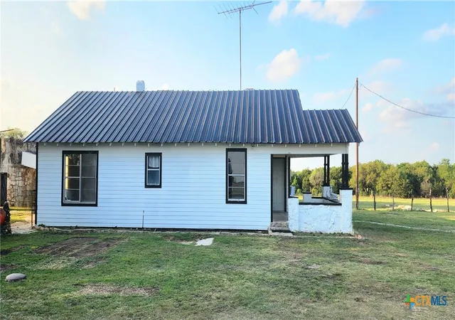 Homes for sale in Carlton, TX | 234 County Road 127, Carlton, TX 76436 | MLS# 609621