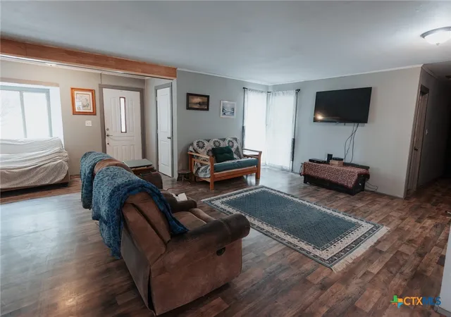 Photo 2 of Single family home for sale at 200 Williams St, Cuero, TX 77954 | MLS# 609829 | Listing updated on 2026-07-27