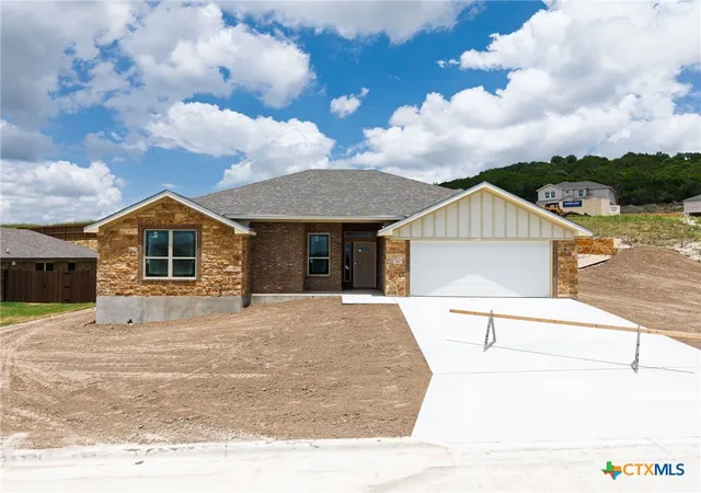 Homes for sale in Copperas Cove, TX | 610 Bobby Lou Ln, Copperas Cove, TX 76522 | MLS# 609985